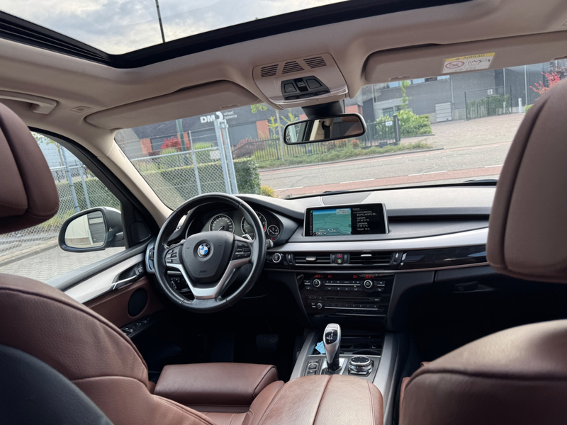 BMW X5 XDrive30d High Executive — photo 20