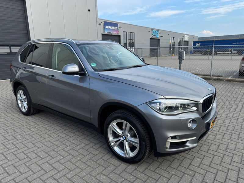 BMW X5 XDrive30d High Executive — photo 3
