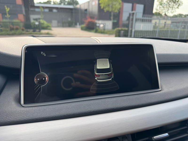 BMW X5 XDrive30d High Executive — photo 31