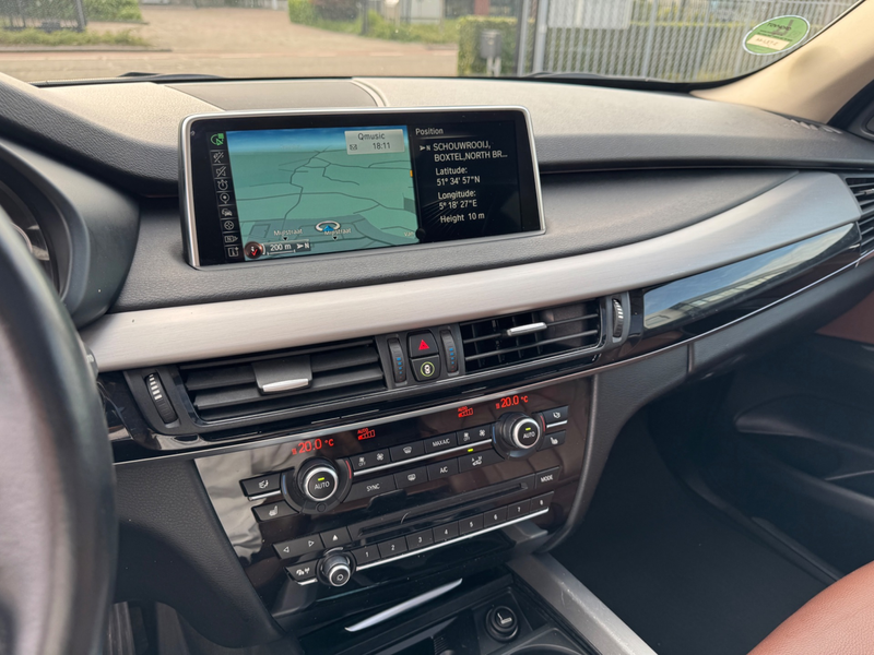 BMW X5 XDrive30d High Executive — photo 28