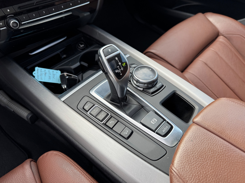 BMW X5 XDrive30d High Executive — photo 29