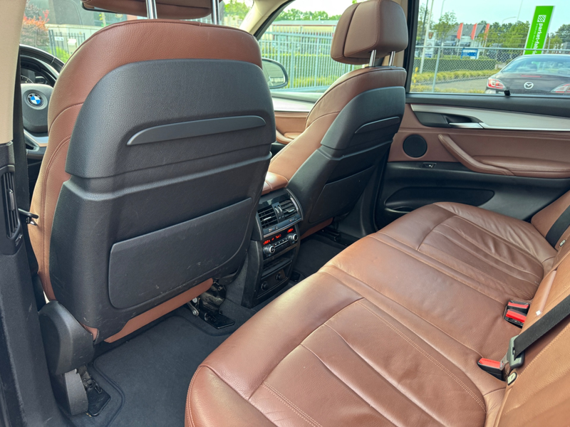 BMW X5 XDrive30d High Executive — photo 13