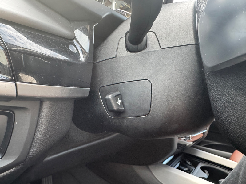 BMW X5 XDrive30d High Executive — photo 30