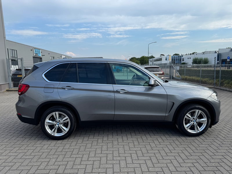 BMW X5 XDrive30d High Executive — photo 4