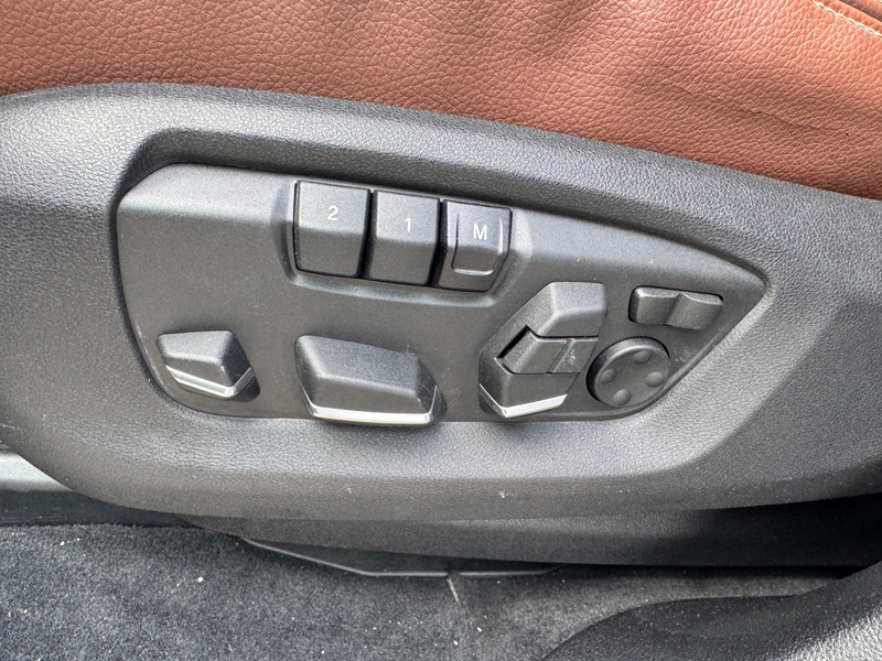 BMW X5 XDrive30d High Executive — photo 10
