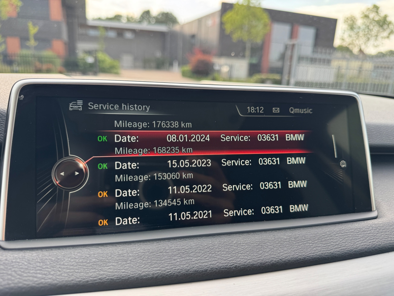 BMW X5 XDrive30d High Executive — photo 36