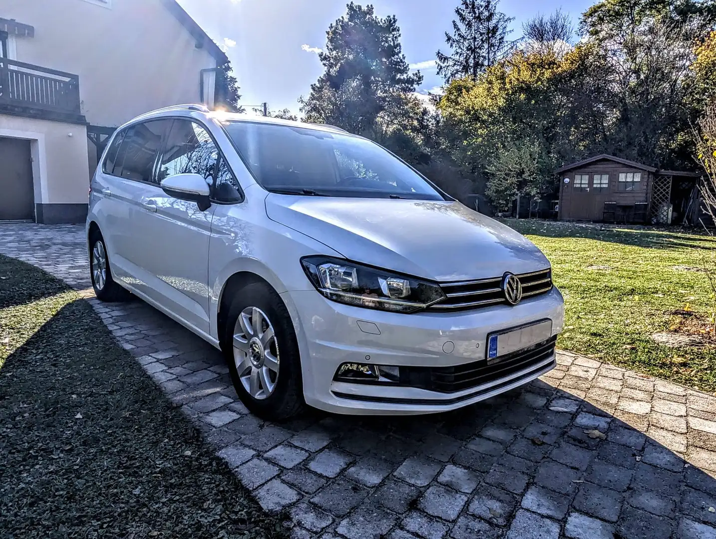 Volkswagen Touran Touran Highline 2,0 SCR TDI DSG Highline - 1