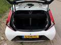 Toyota Aygo 1.0 VVT-i x-play cabrio, Apple Carplay, Camera, Bl Wit - thumbnail 25
