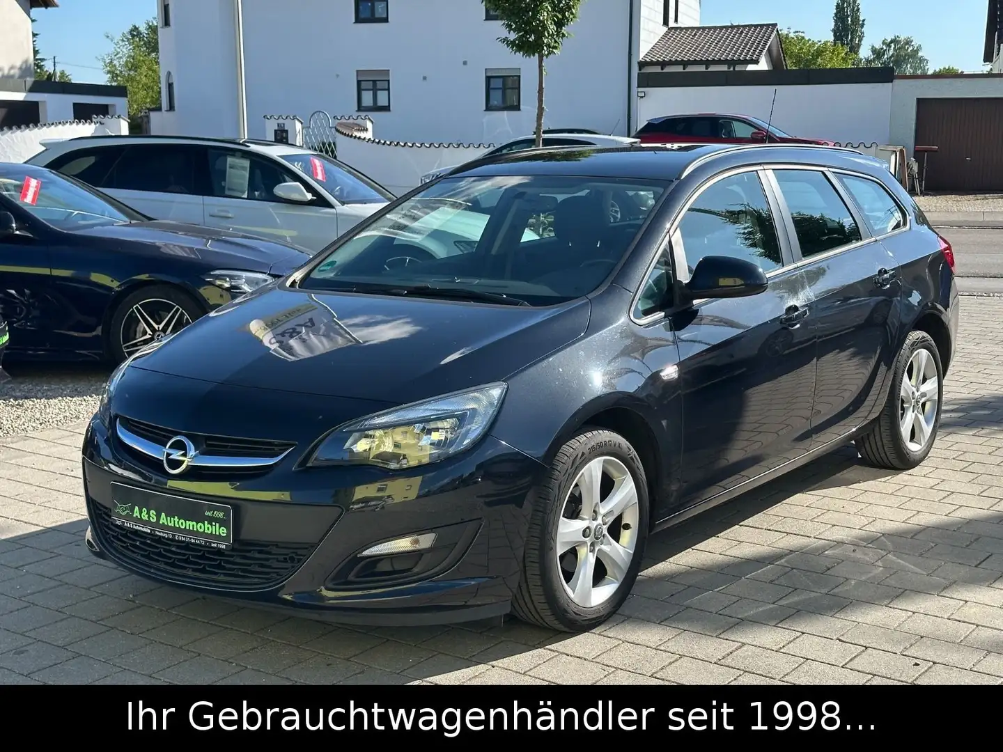 Opel Astra J ST Style ecoFlex *LHZ/PDC/SHZ/TEMPOMAT* Schwarz - 1