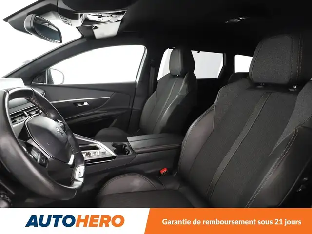 Peugeot 5008 view 10