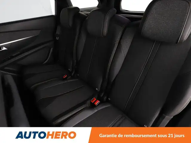 Peugeot 5008 view 14
