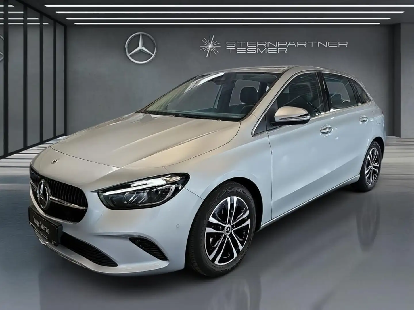 Mercedes-Benz B 180 PROGRESSIVE +KAM.+MBUX+LED+HEIZB. LENKRAD Plateado - 2