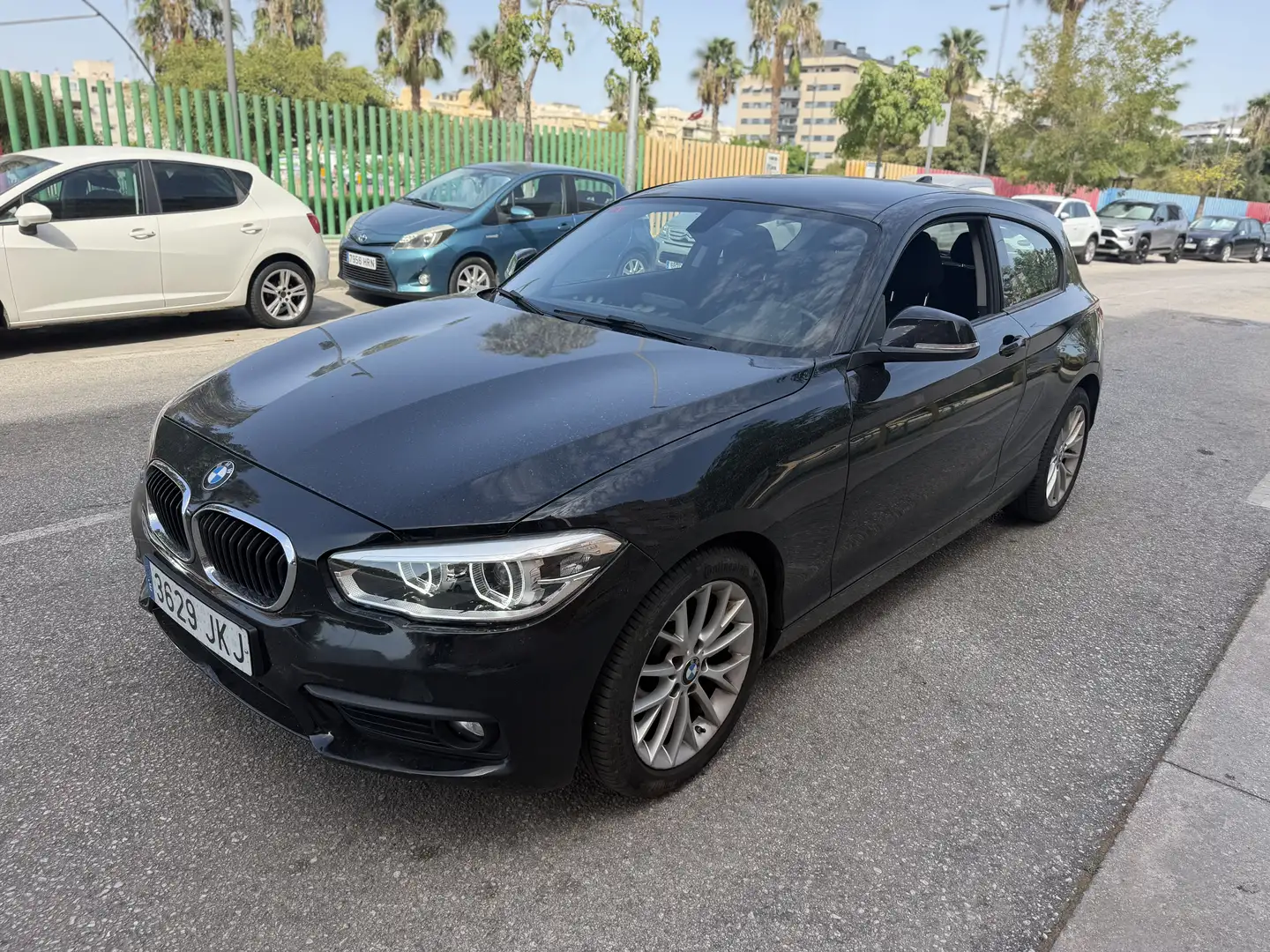 BMW 116 116d Efficient Dynamics Urban - 1