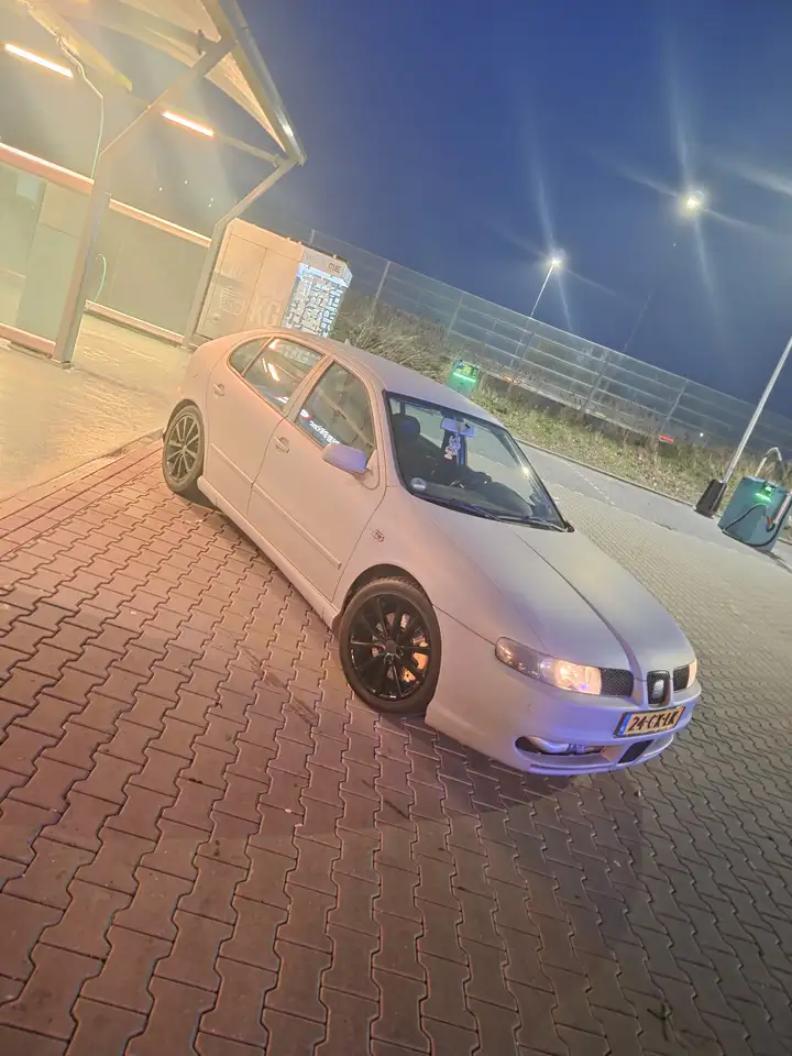 SEAT Leon 1.8-20VT Sport, foto 4