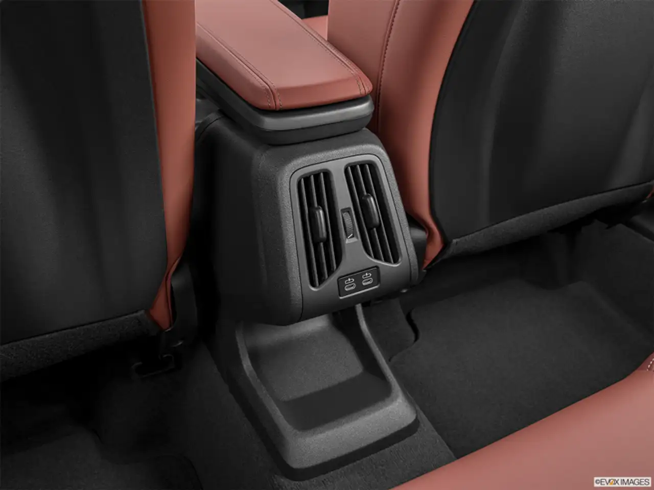 BMW X1 снимка BMW X1