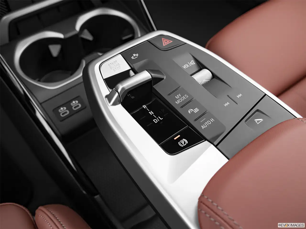 BMW X1 снимка BMW X1