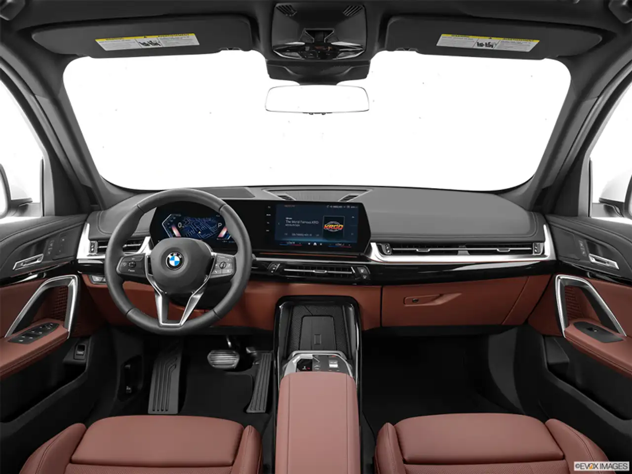 BMW X1 снимка BMW X1