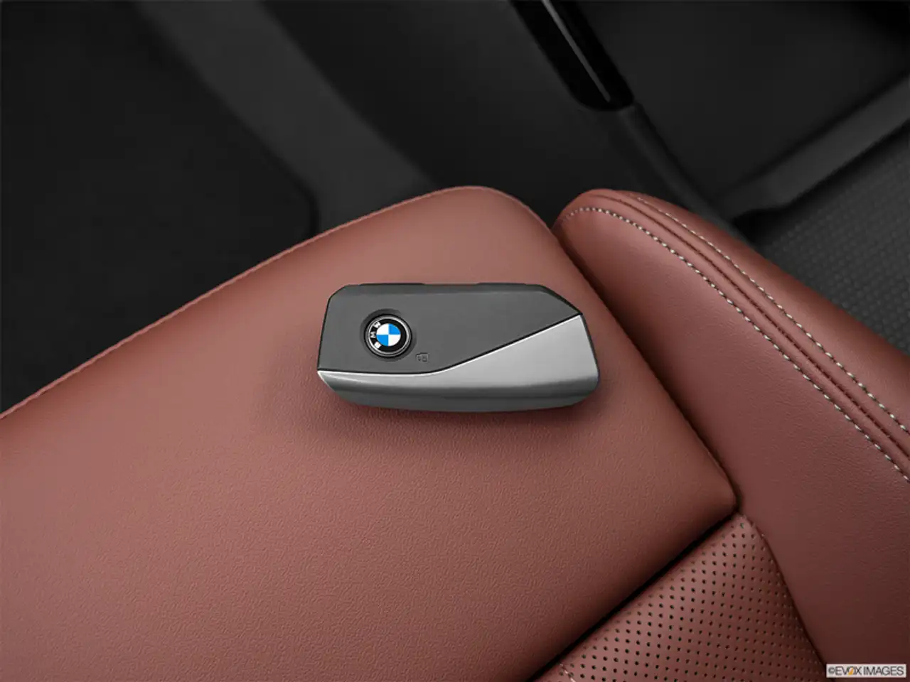 BMW X1 снимка BMW X1