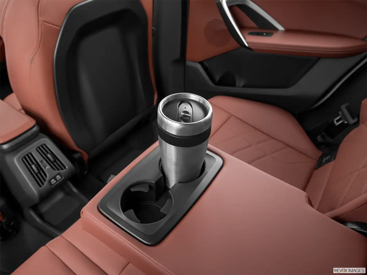 BMW X1 снимка BMW X1