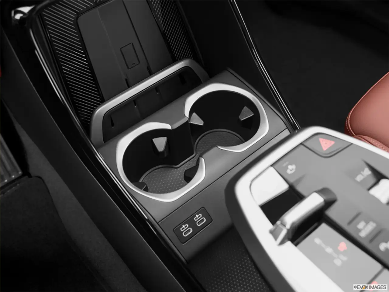 BMW X1 снимка BMW X1
