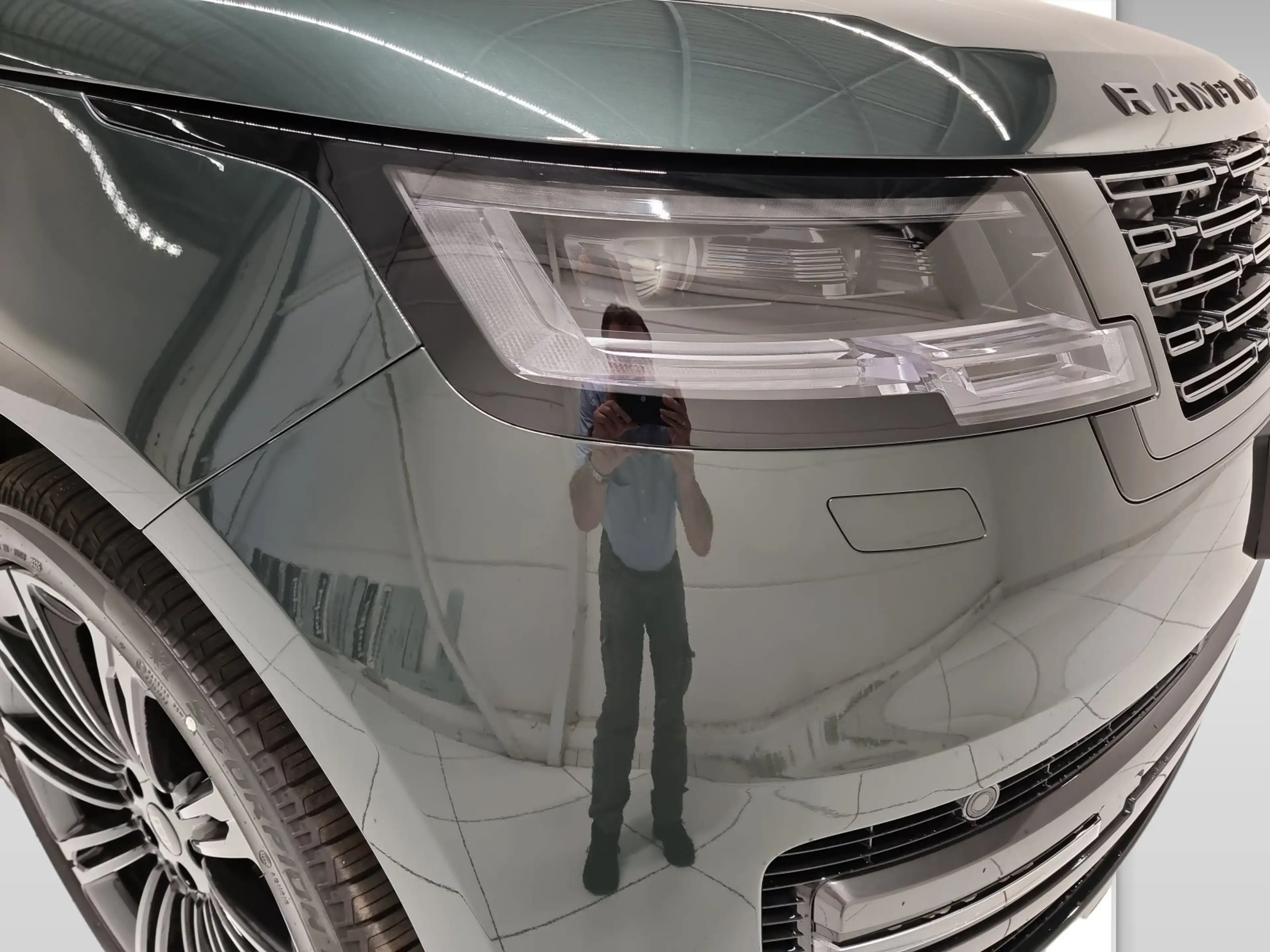 Land Rover Range Rover 3.0 D350 Autobiography SWB AHK STHZ — photo 9