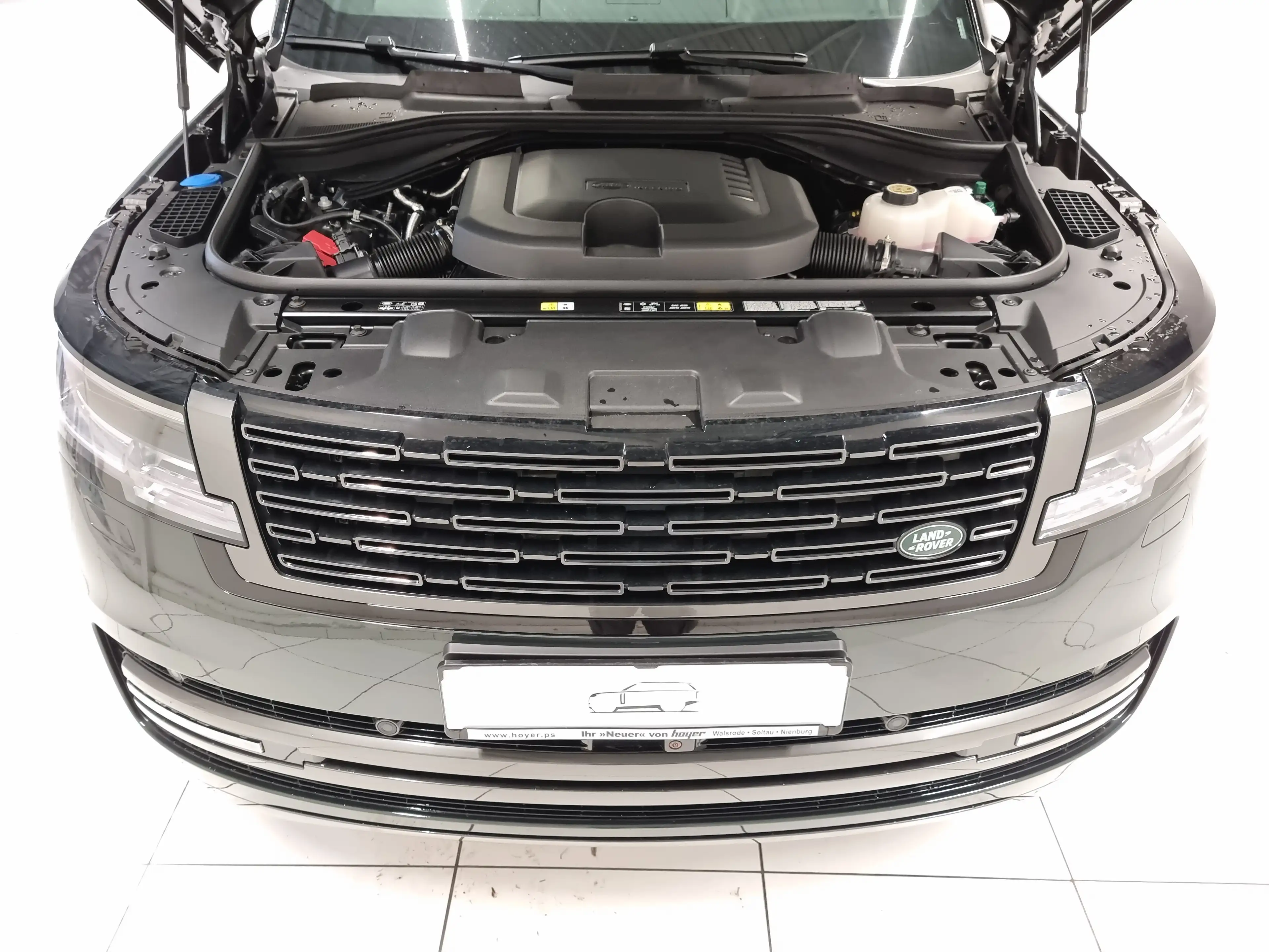 Land Rover Range Rover 3.0 D350 Autobiography SWB AHK STHZ — photo 12