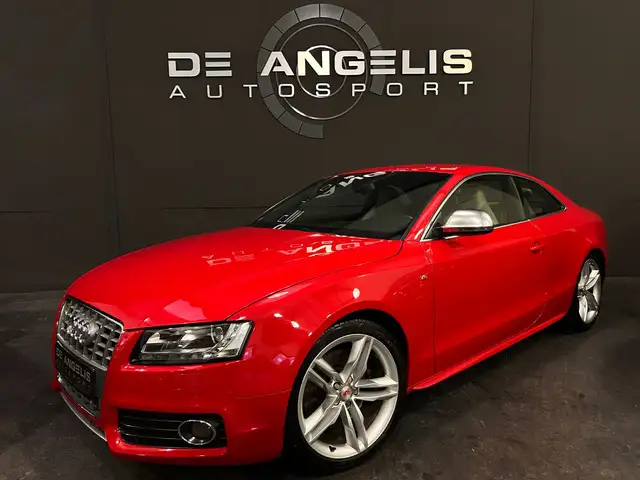 Audi Coupe 4.2 FSI V8 353