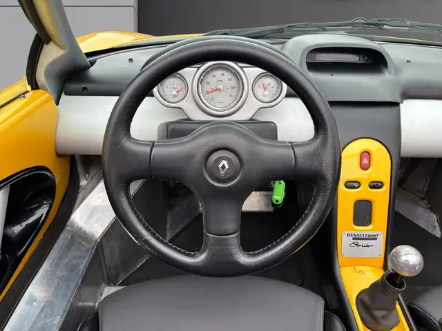 Renault Spider view 13