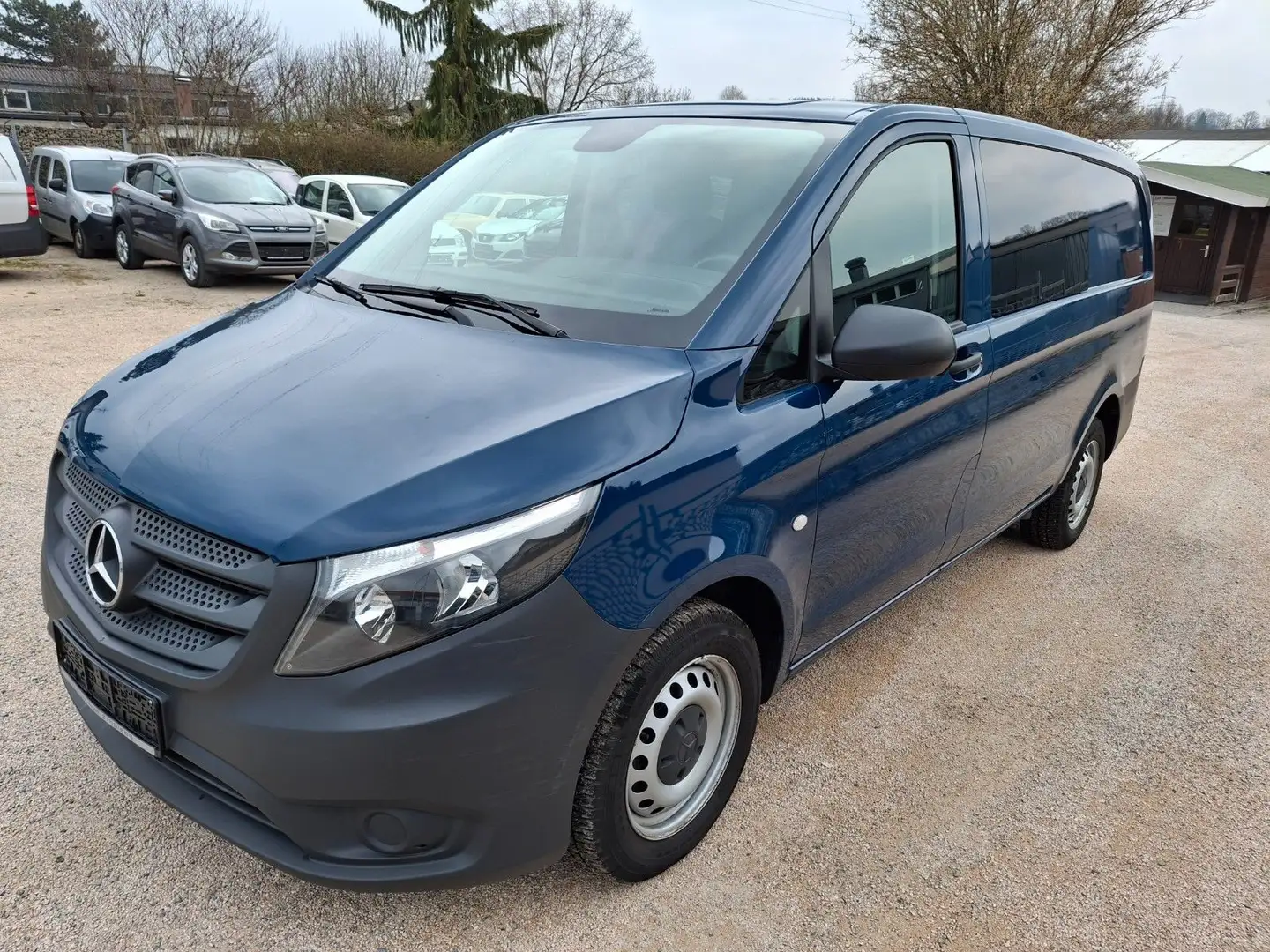 Mercedes-Benz Vito Mixto 114 CDI  lang,Navi,Kamera,AHK,18479€N Blue - 1