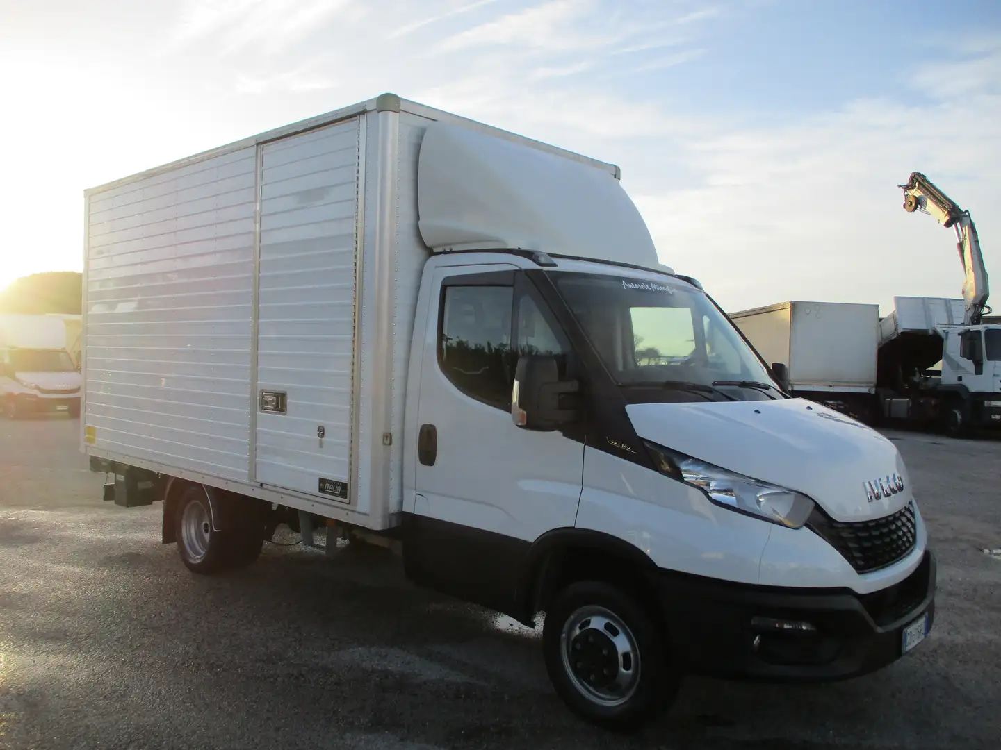 Iveco Daily 35 C 14 2.3 140CV E6 BOX 4.30M+SPONDA DA 8Q Bianco - 1