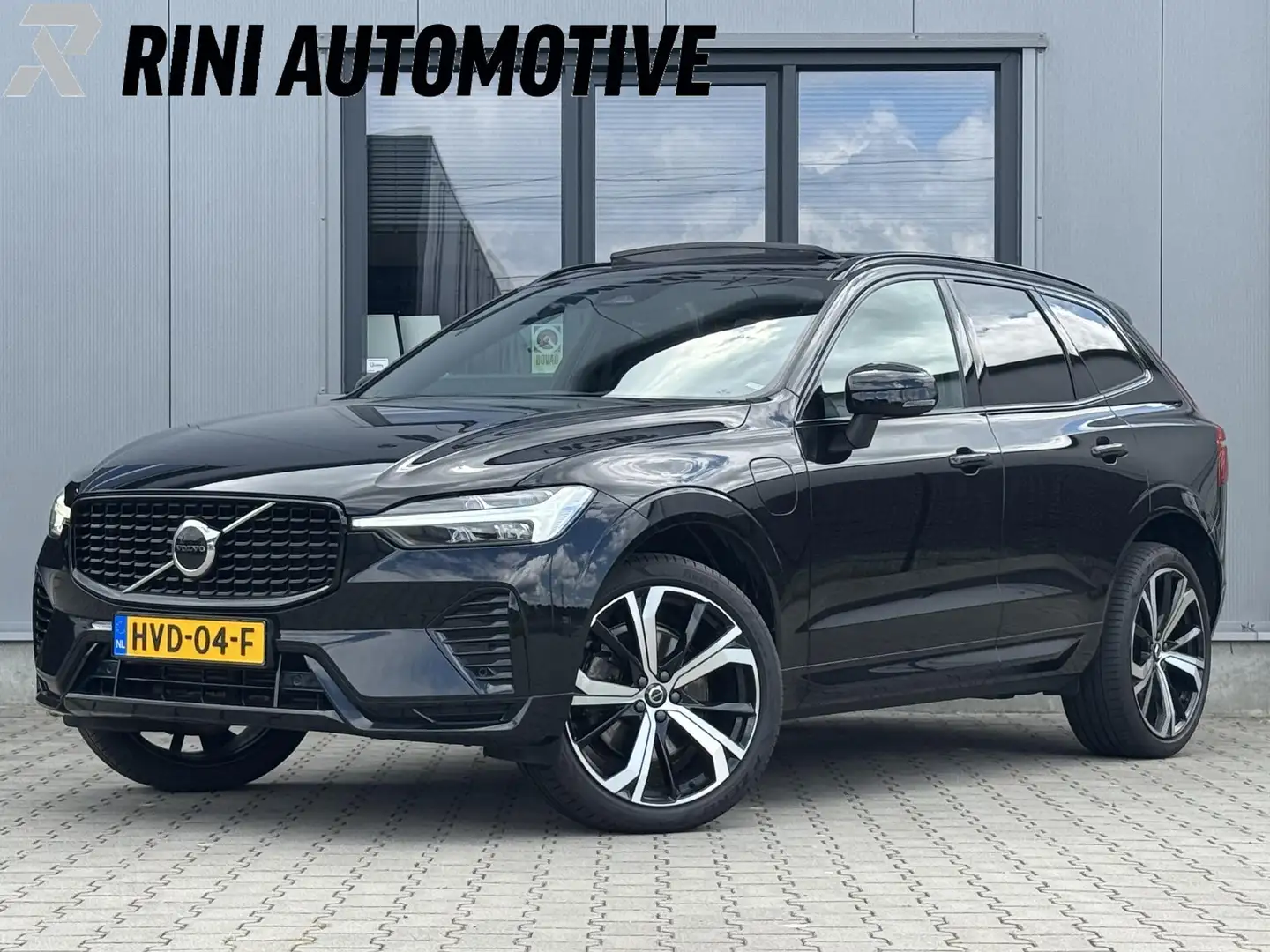 Volvo XC60 2.0 T6 Plug-in hybrid AWD R-Design Harman/Kardon | Negro - 1