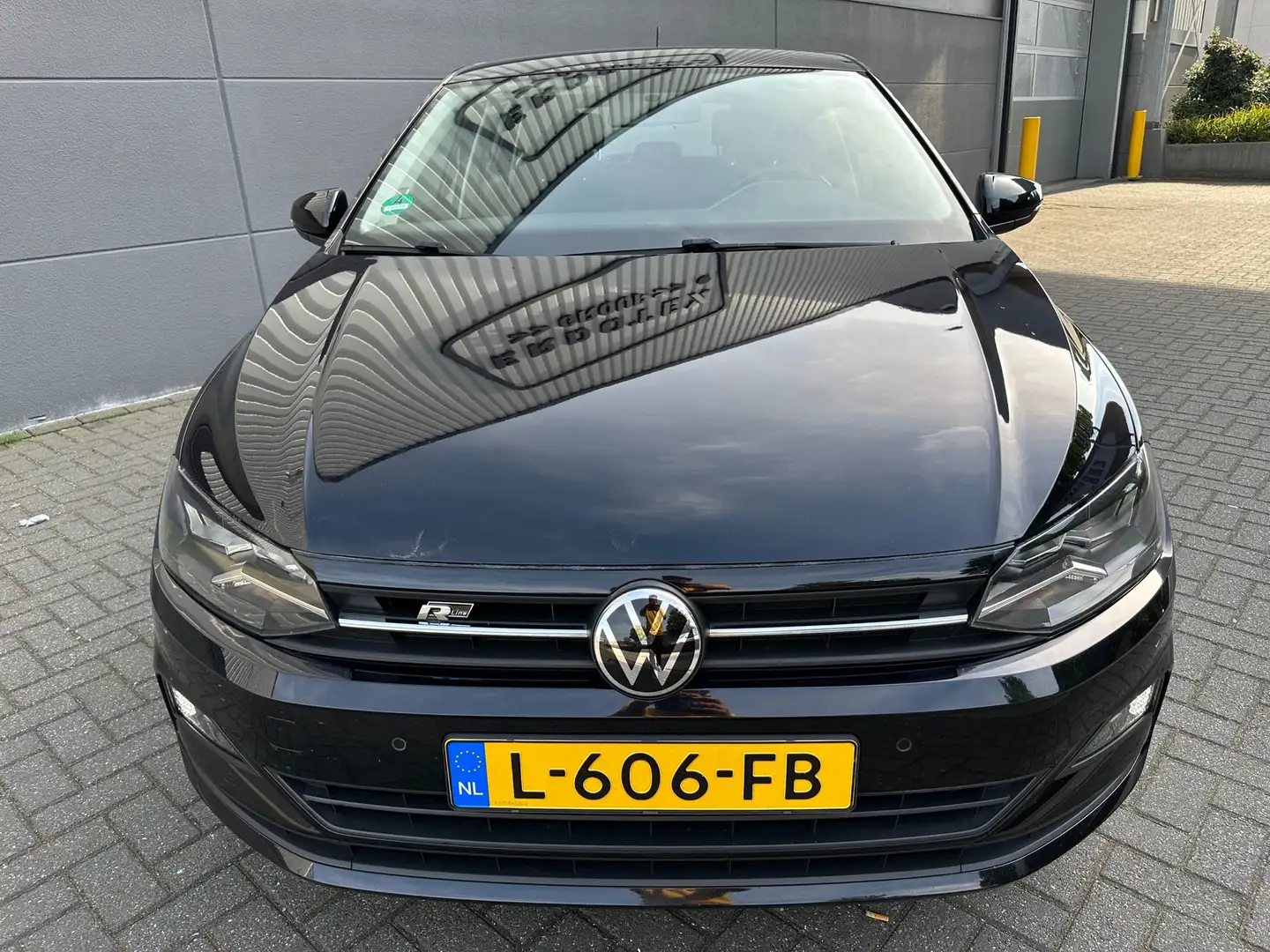 Volkswagen Polo 1.0 TSI R-LINE Business*CRUISE*APK*NAP*NAVI*CARPLY Negro - 2