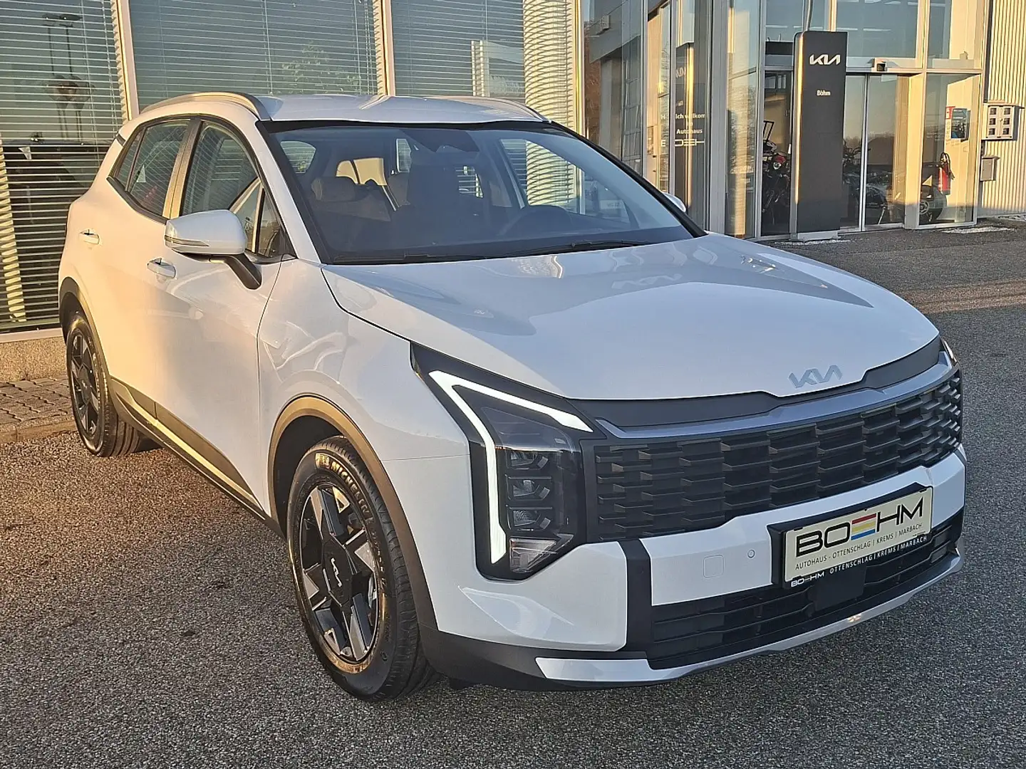 Kia Sportage 1,6 TGDI Titan Weiß - 2