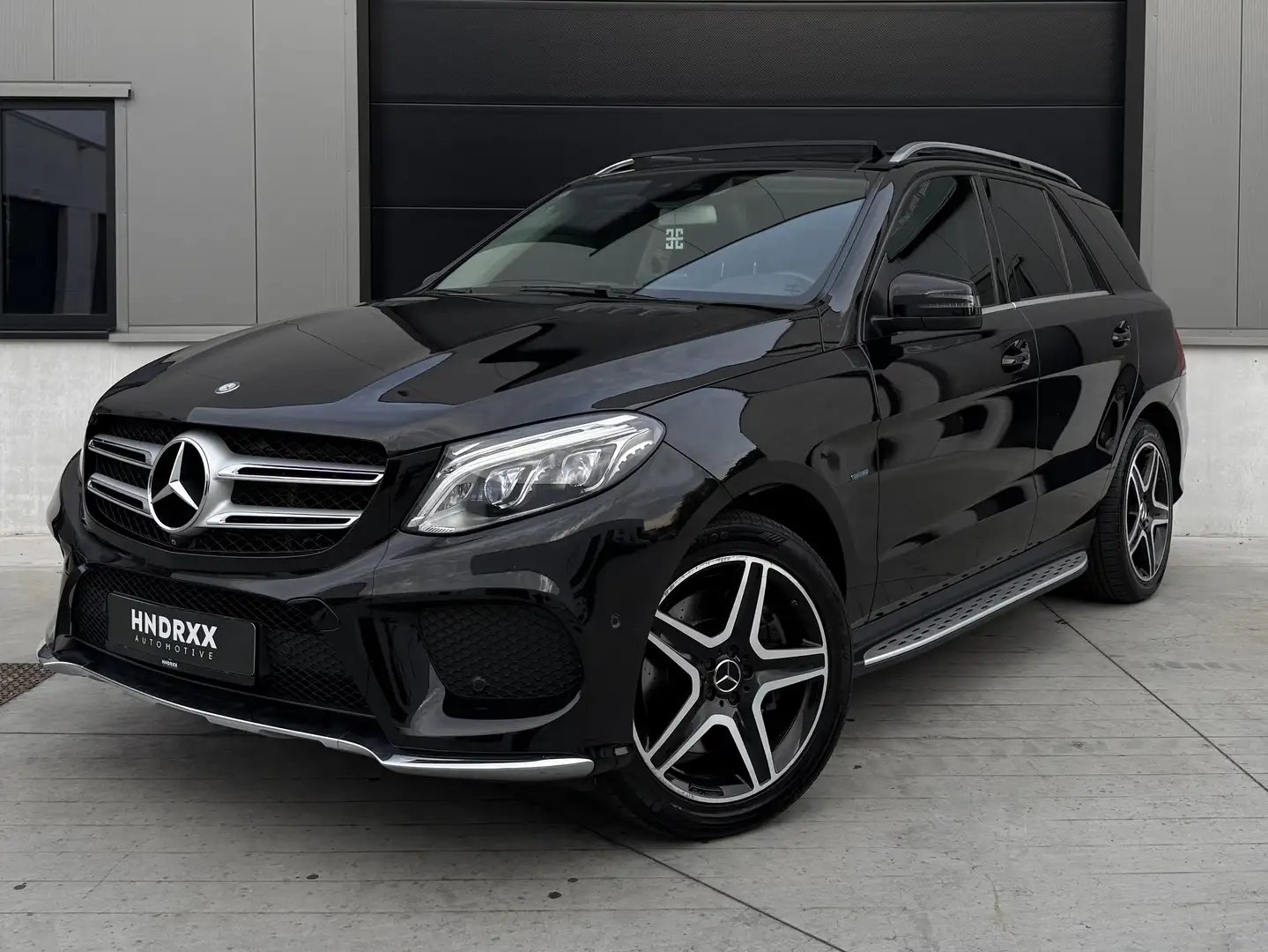 Mercedes-Benz GLE 500 GLE 500 e 4Matic 7G-TRONIC AMG Line Negro - 1