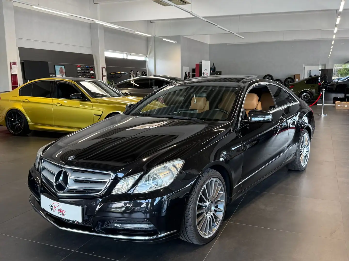Mercedes-Benz E 350 BlueEfficiency CDI Aut. Noir - 1