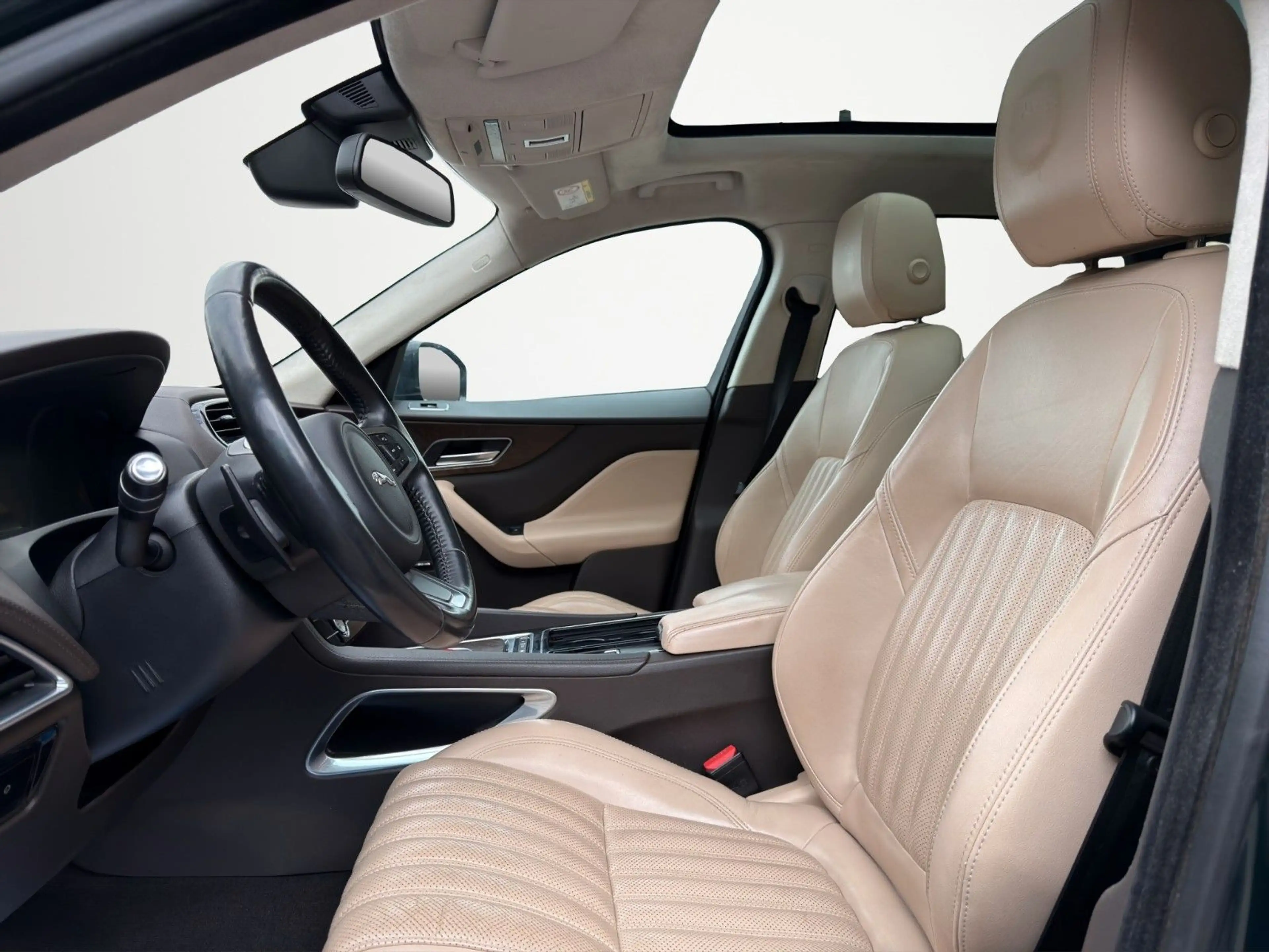Jaguar F-Pace F-PACE PORTFOLIO AWD! 360° ! HEAD-UP! STANDHZ! — photo 14