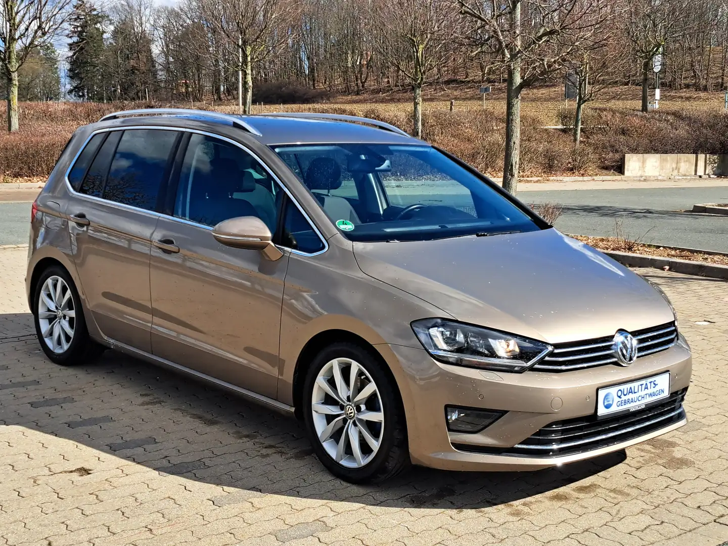 Volkswagen Golf Sportsvan Highline Xenon/Tempomat/Sitzheizung/AHK Hnědá - 1