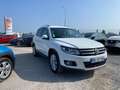 Volkswagen Tiguan 2.0 TDI BLUEMOTION - 140 - BUSINESS - CAMERA DE RE Blanc - thumbnail 2