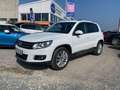 Volkswagen Tiguan 2.0 TDI BLUEM -140  BUSINESS - CAMERA RECUL - ATTELAGE Bianco - thumbnail 1