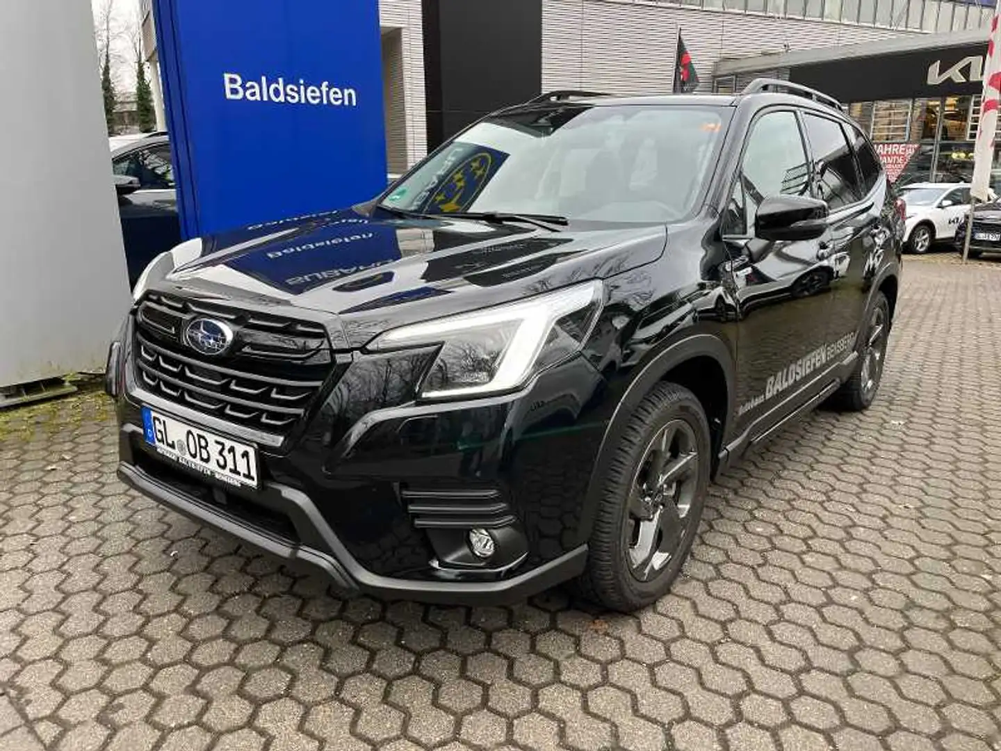 Subaru Forester 2.0ie Platinum,Black Edition, Allwetter Negro - 1
