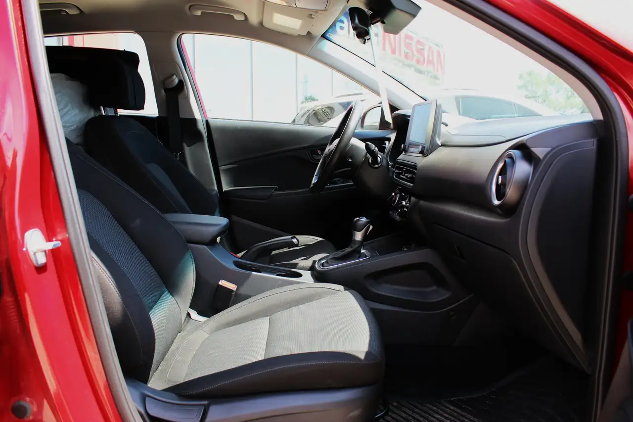 Hyundai KONA снимка Hyundai KONA