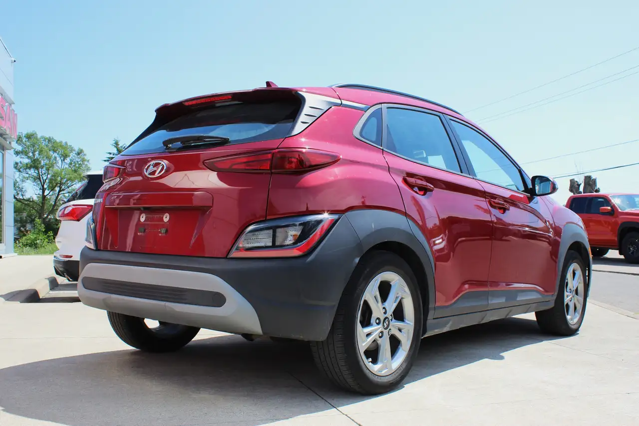Hyundai KONA снимка Hyundai KONA