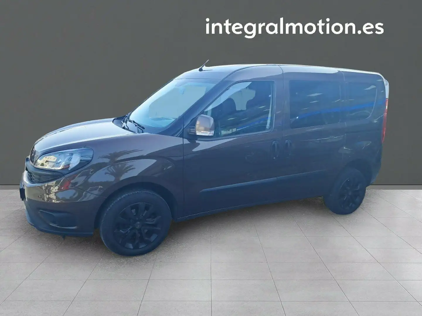 Fiat Dobló Panorama 1.3Mjt Pop 70kW N1 - 1