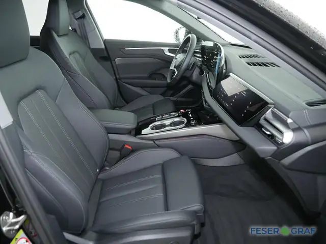 Audi A6 view 7