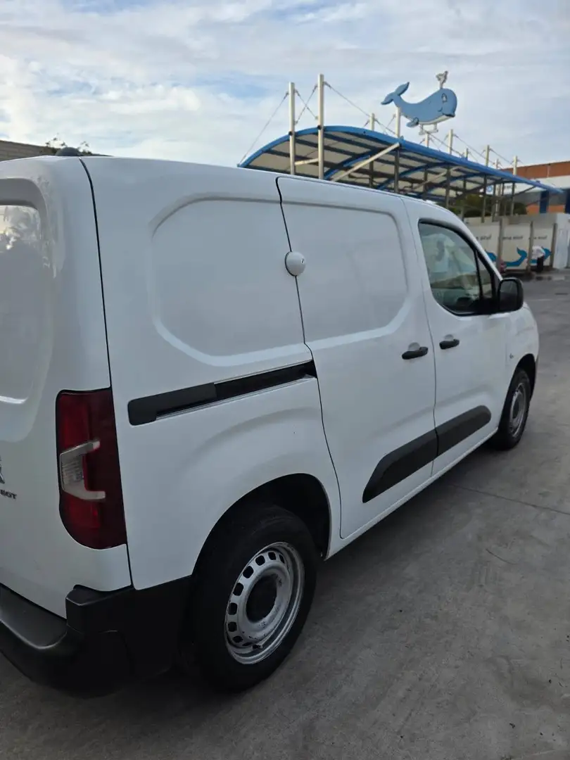 Peugeot Partner PARTNER PRO STANDARD 600KG BLUEHDI 100 S&S 6 VEL Blanco - 2