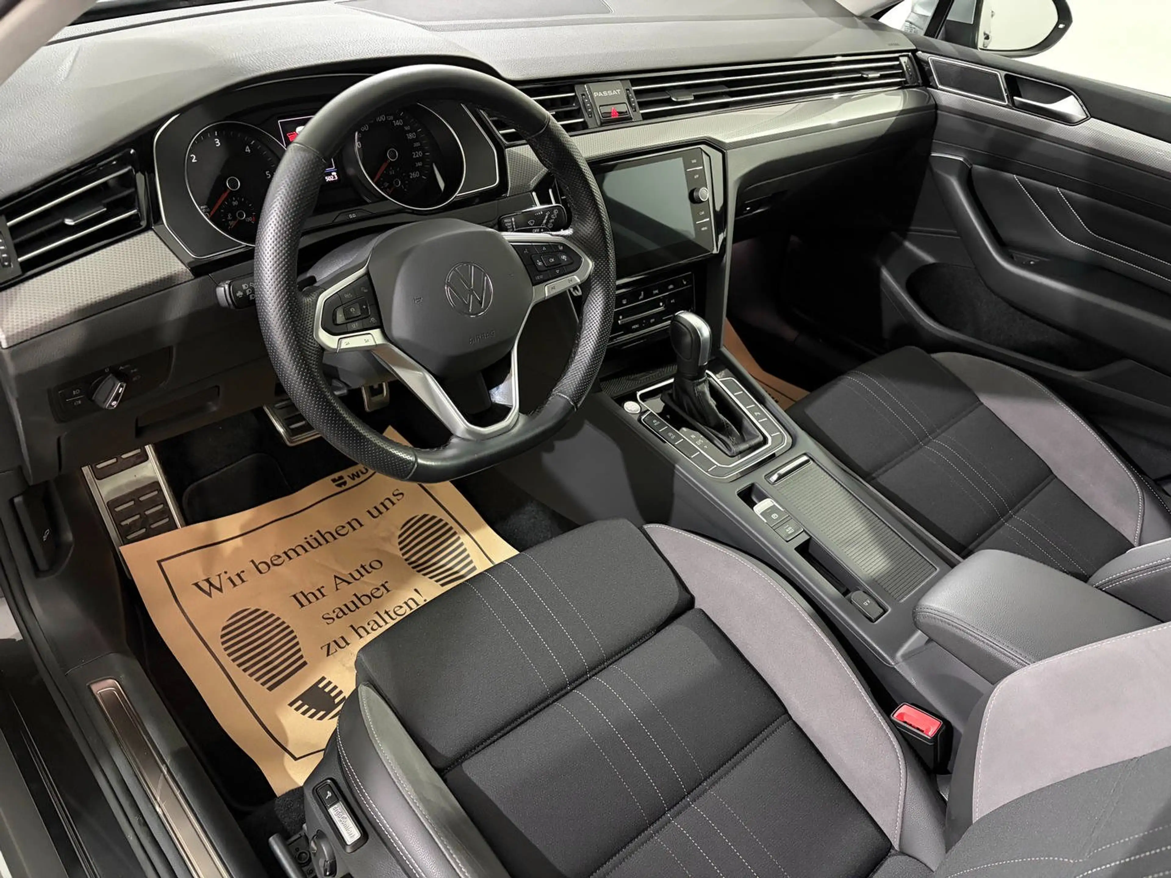 Volkswagen Passat Alltrack 2.0 TDI SCR 4Motion DSG — photo 15