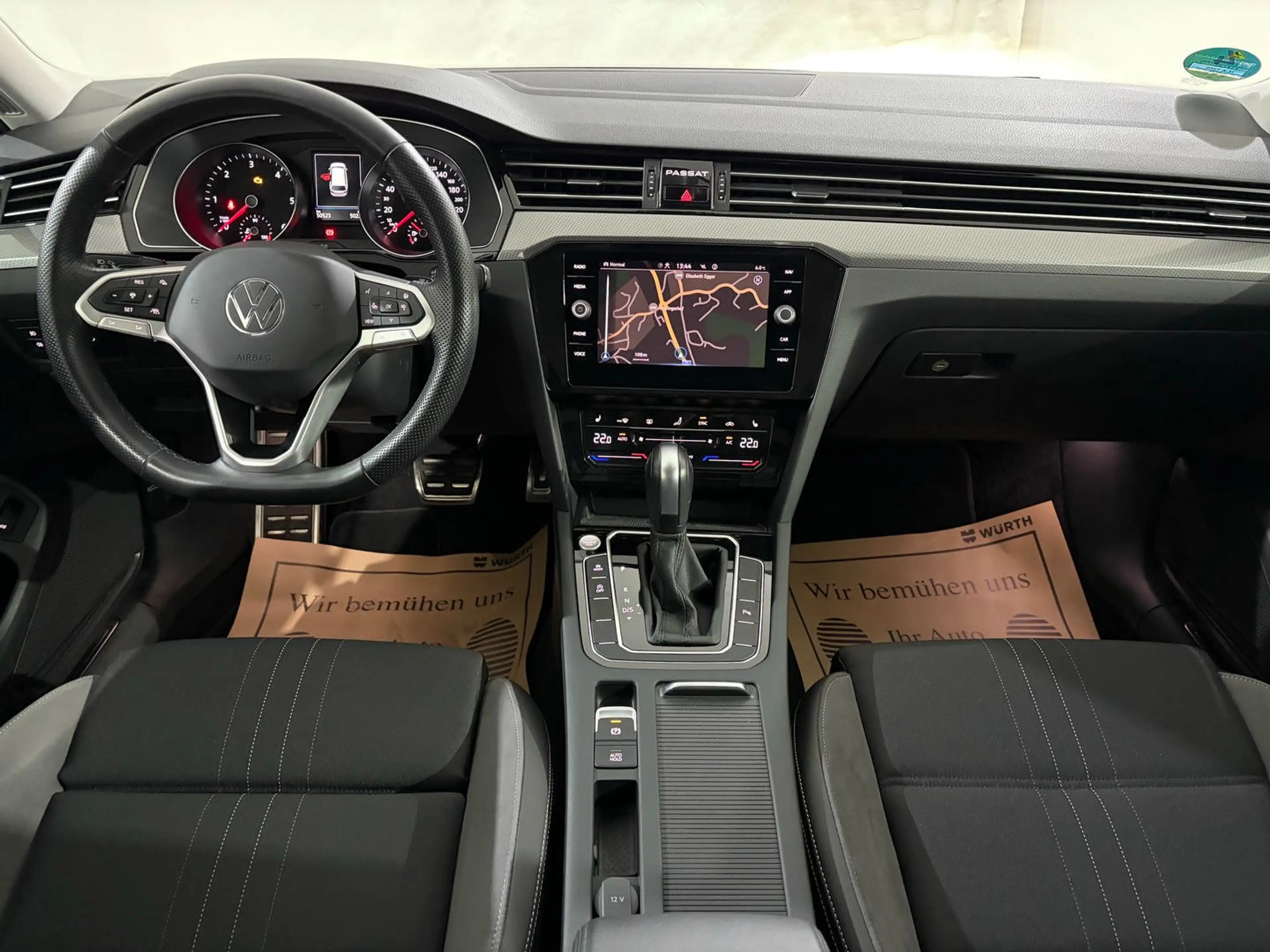 Volkswagen Passat Alltrack 2.0 TDI SCR 4Motion DSG — photo 4