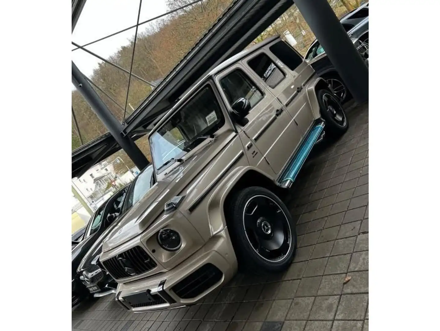 Mercedes-Benz G 63 AMG New car / Traventin Beige / full optional / NETTO Bronze - 1