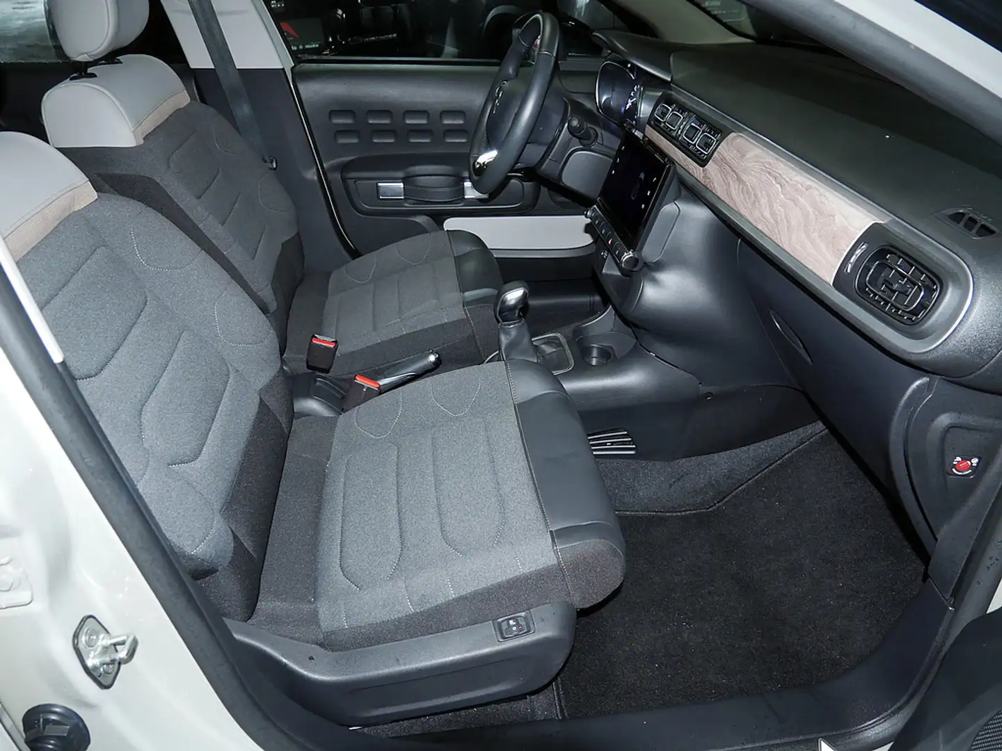 Citroen C3 PureTech 83 Max PDC SHZ KAMERA NAVI LED Beige - 2