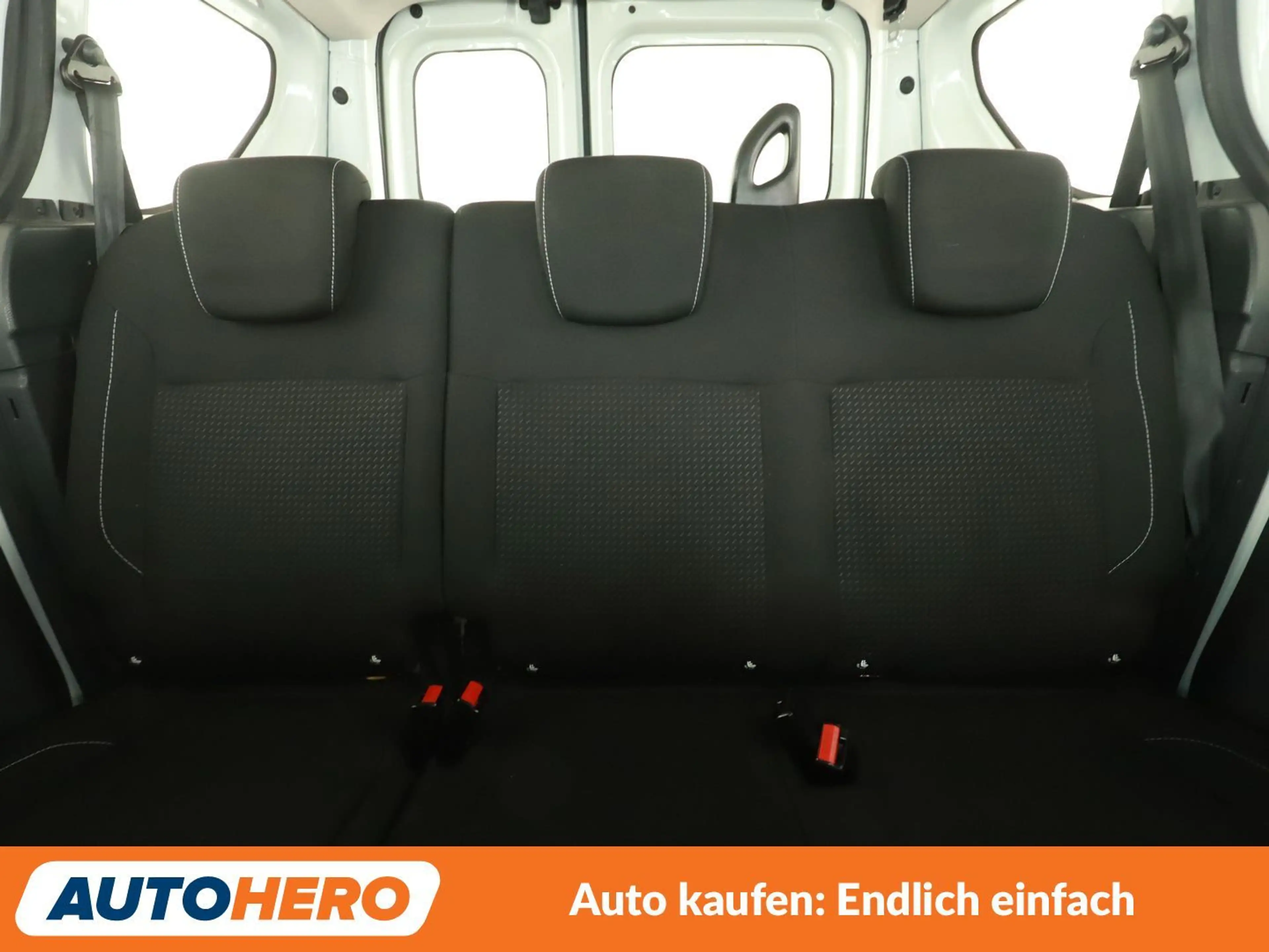 Dacia Dokker 1.3 TCe Comfort *TEMPO*ALU*KLIMA* — photo 15